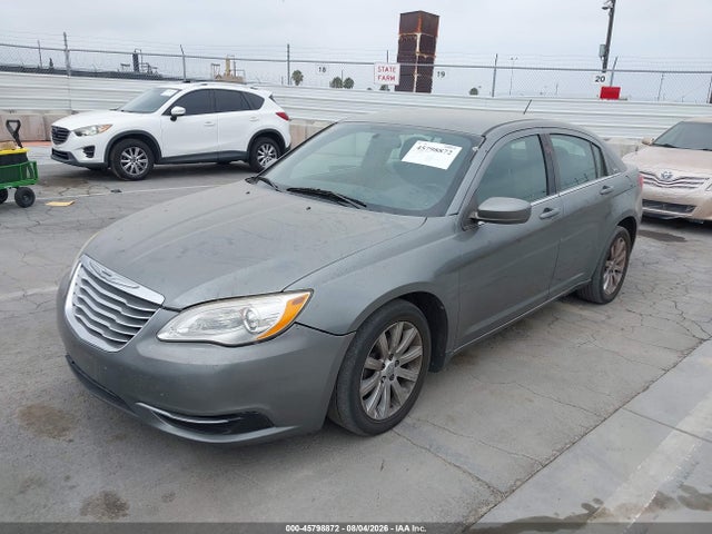 45798872 :رقم المزاد ، 1C3CCBBB7CN120632 vin ، 2012 Chrysler 200 Touring مزاد بيع