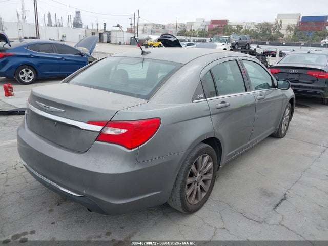 45798872 :رقم المزاد ، 1C3CCBBB7CN120632 vin ، 2012 Chrysler 200 Touring مزاد بيع
