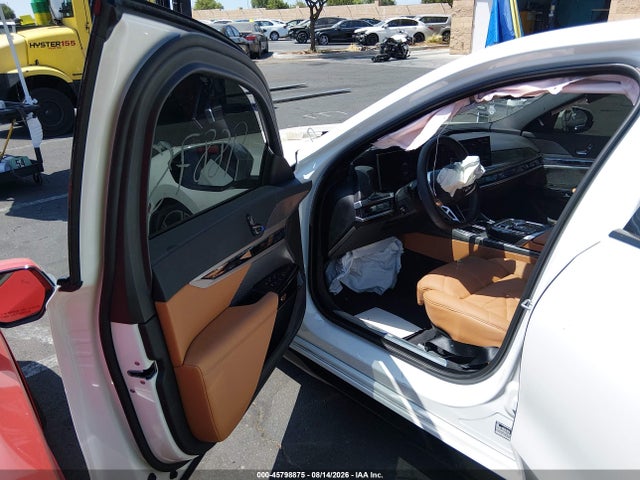 WBA23EH00TCW77597 BMW 740I