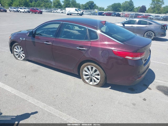 KIA OPTIMA EX 2016 5XXGU4L38GG071973 Image 3