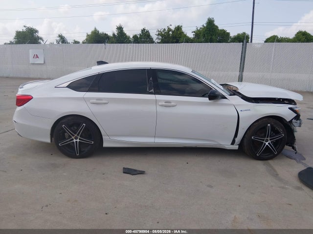 1HGCV3F23NA005785 Honda Accord Hybrid Sport