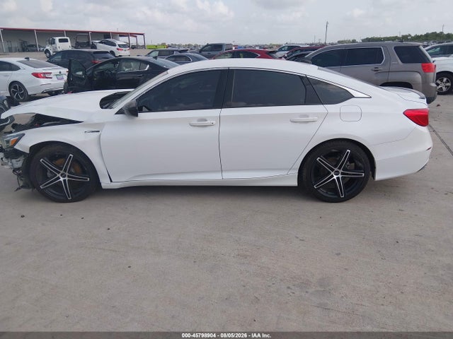 1HGCV3F23NA005785 Honda Accord Hybrid Sport