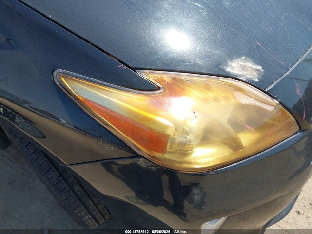 Toyota Prius Two 2015 JTDKN3DU6F0420010 Image 6