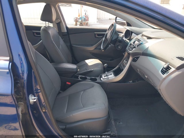 45798929 :رقم المزاد ، KMHDH4AE5DU676255 vin ، 2013 Hyundai Elantra Limited مزاد بيع