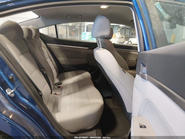 5NPD74LF5LH601318 Hyundai ELANTRA SE