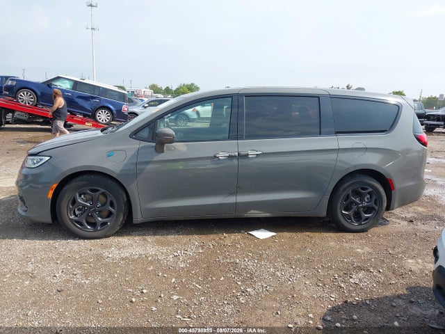 Aukcja sprzedaży 2022 Chrysler Pacifica Hybrid Touring L, vin: 2C4RC1L78NR127296, numer aukcji: 45798953