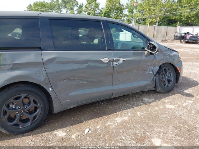 Aukcja sprzedaży 2022 Chrysler Pacifica Hybrid Touring L, vin: 2C4RC1L78NR127296, numer aukcji: 45798953