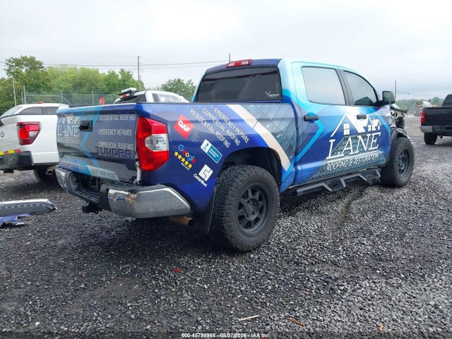 5TFDW5F19JX740989 Toyota Tundra Sr5 5.7l V8