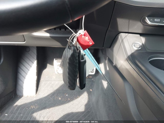 Продаж на аукціоні авто 2017 Audi A4 Premium Plus, vin: WAUENAF49HN066663, номер лоту: 45798969