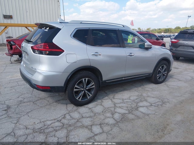 Продажа на аукционе авто 2018 Nissan Rogue Sl, vin: 5N1AT2MV3JC745303, номер лота: 45799097