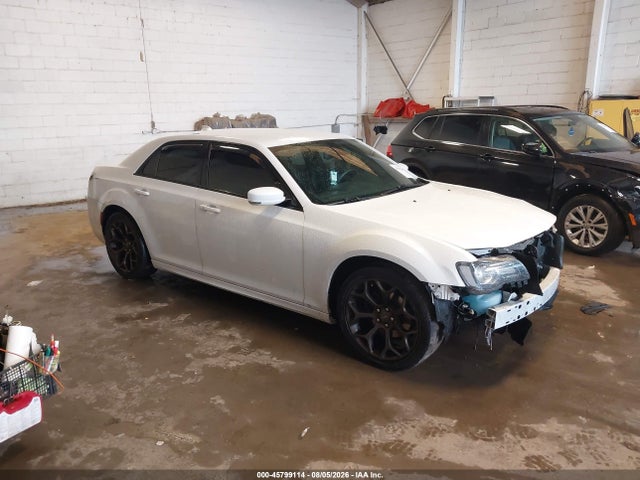 Aukcja sprzedaży 2018 Chrysler 300 300s, vin: 2C3CCABG3JH262181, numer aukcji: 45799114