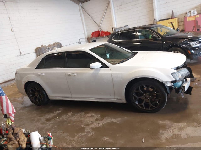 Aukcja sprzedaży 2018 Chrysler 300 300s, vin: 2C3CCABG3JH262181, numer aukcji: 45799114