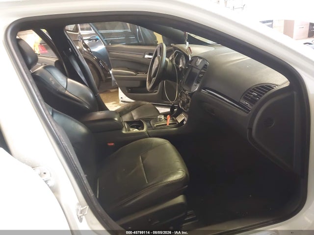 Aukcja sprzedaży 2018 Chrysler 300 300s, vin: 2C3CCABG3JH262181, numer aukcji: 45799114
