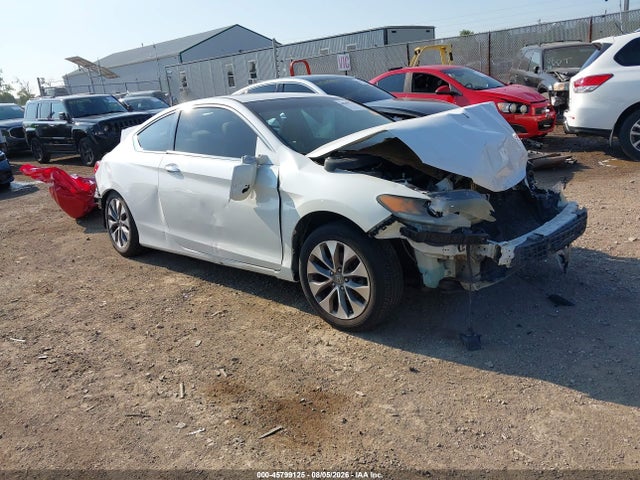 Продажа на аукционе авто 2013 Honda Accord Ex, vin: 1HGCT1B73DA020135, номер лота: 45799125