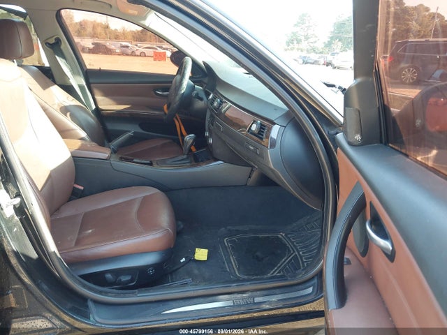 2010 Bmw 328i მანქანა იყიდება აუქციონზე, vin: WBAPH7G52ANM48162, აუქციონის ნომერი: 45799156