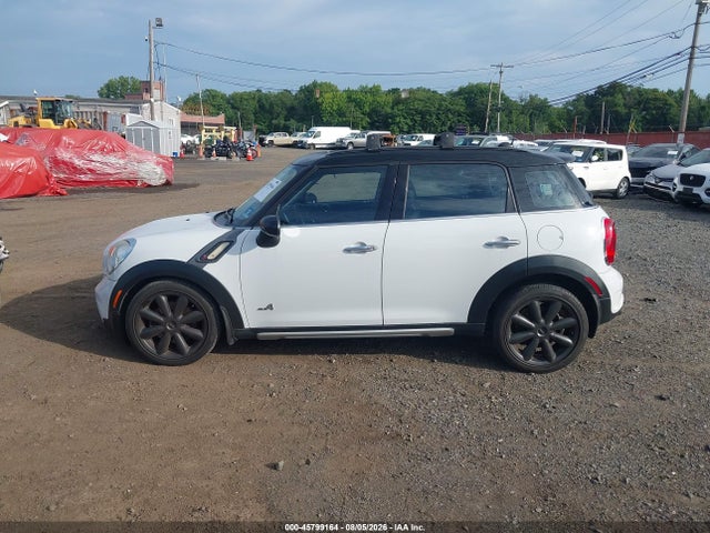 Продажа на аукционе авто 2015 Mini Countryman Cooper S, vin: WMWZC5C53FWP47355, номер лота: 45799164