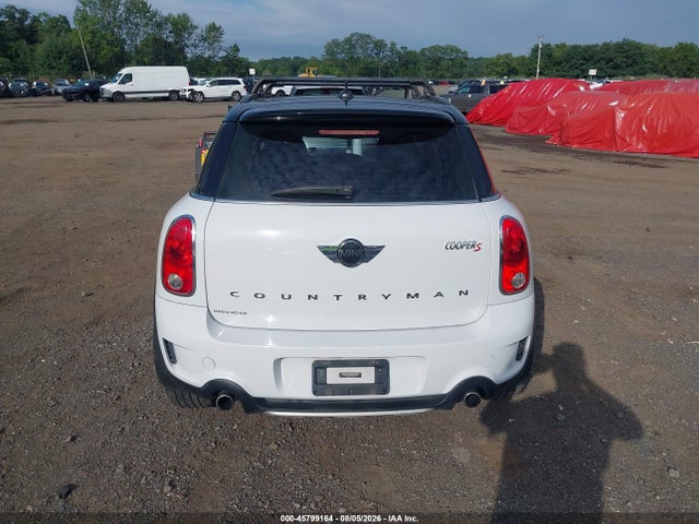 Продажа на аукционе авто 2015 Mini Countryman Cooper S, vin: WMWZC5C53FWP47355, номер лота: 45799164