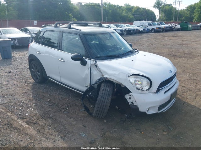 Продажа на аукционе авто 2015 Mini Countryman Cooper S, vin: WMWZC5C53FWP47355, номер лота: 45799164