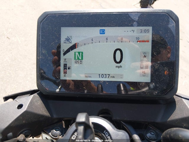 Продажа на аукционе авто 2025 Honda Cb750 A, vin: JH2RH2402SK002756, номер лота: 45799176