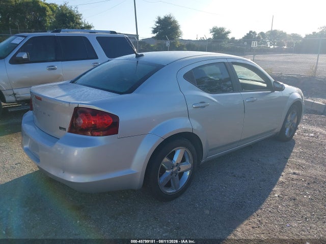2011 Dodge Avenger Lux მანქანა იყიდება აუქციონზე, vin: 1B3BD2FG4BN541248, აუქციონის ნომერი: 45799181