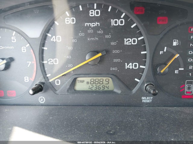 2000 Honda Accord 3.0 Ex მანქანა იყიდება აუქციონზე, vin: 1HGCG1655YA006577, აუქციონის ნომერი: 45799192