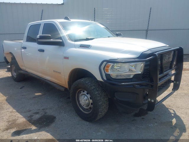 2020 Ram 2500 Tradesman  4x4 6'4 Box მანქანა იყიდება აუქციონზე, vin: 3C6UR5CJ5LG250317, აუქციონის ნომერი: 45799259
