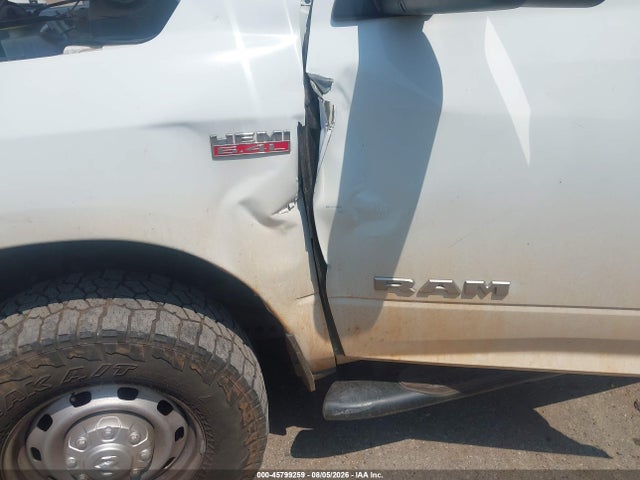 2020 Ram 2500 Tradesman  4x4 6'4 Box მანქანა იყიდება აუქციონზე, vin: 3C6UR5CJ5LG250317, აუქციონის ნომერი: 45799259