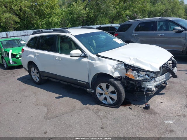2010 Subaru Outback 2.5i Premium მანქანა იყიდება აუქციონზე, vin: 4S4BRCCC4A3321458, აუქციონის ნომერი: 45799270