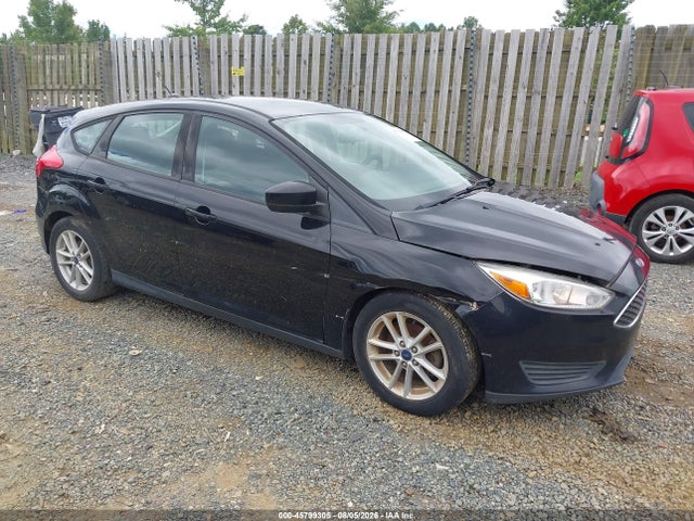 2018 Ford Focus Se მანქანა იყიდება აუქციონზე, vin: 1FADP3K25JL227574, აუქციონის ნომერი: 45799305
