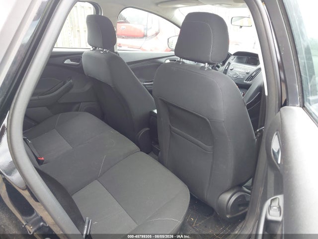 2018 Ford Focus Se მანქანა იყიდება აუქციონზე, vin: 1FADP3K25JL227574, აუქციონის ნომერი: 45799305