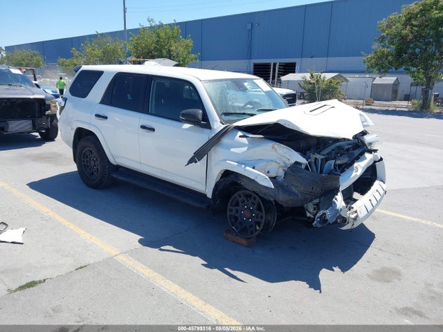 Toyota 4runner Venture Special Edition 2021 JTEHU5JR5M5892669 головне зображення