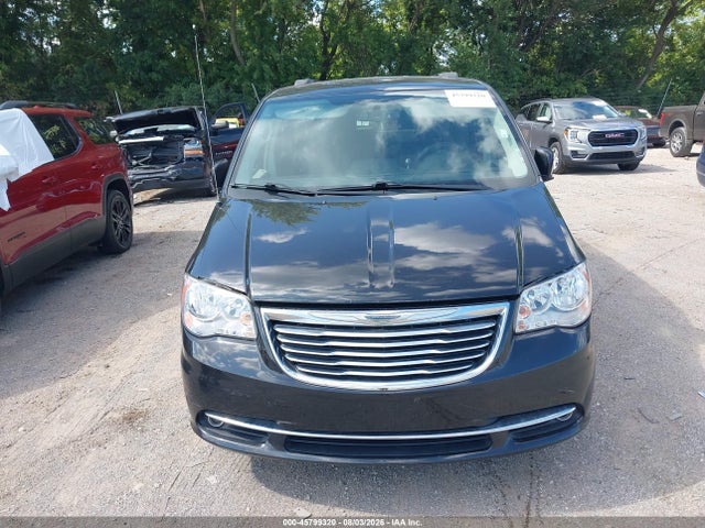 2016 Chrysler Town & Country Touring მანქანა იყიდება აუქციონზე, vin: 2C4RC1BG8GR148752, აუქციონის ნომერი: 45799320