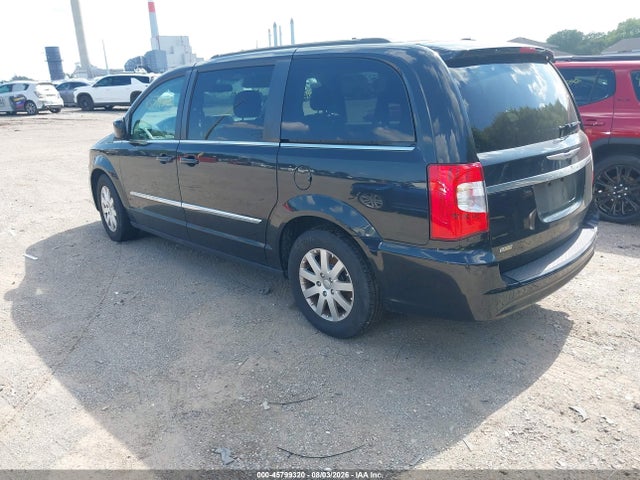 2016 Chrysler Town & Country Touring მანქანა იყიდება აუქციონზე, vin: 2C4RC1BG8GR148752, აუქციონის ნომერი: 45799320
