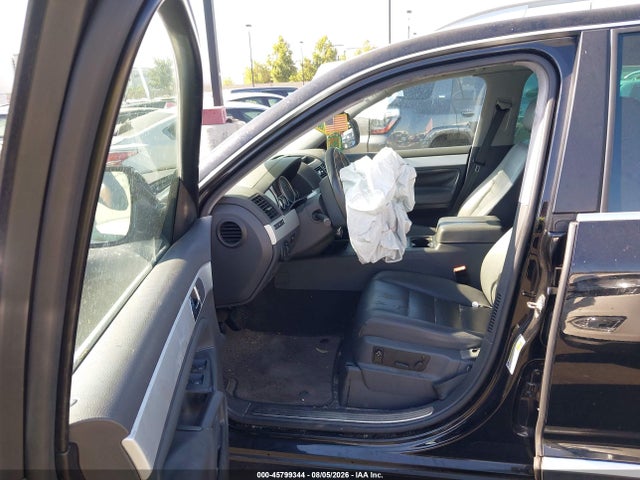 2008 Volkswagen Touareg 2 Vr6 Fsi მანქანა იყიდება აუქციონზე, vin: WVGBE77L58D070080, აუქციონის ნომერი: 45799344
