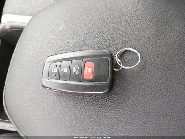 Продаж на аукціоні авто 2022 Toyota Rav4 Hybrid Xle, vin: JTMRWRFV6ND165290, номер лоту: 45799350