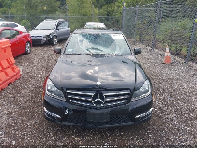 45799369 :رقم المزاد ، WDDGF8AB8ER315214 vin ، 2014 Mercedes-benz C 300 Sport 4matic مزاد بيع