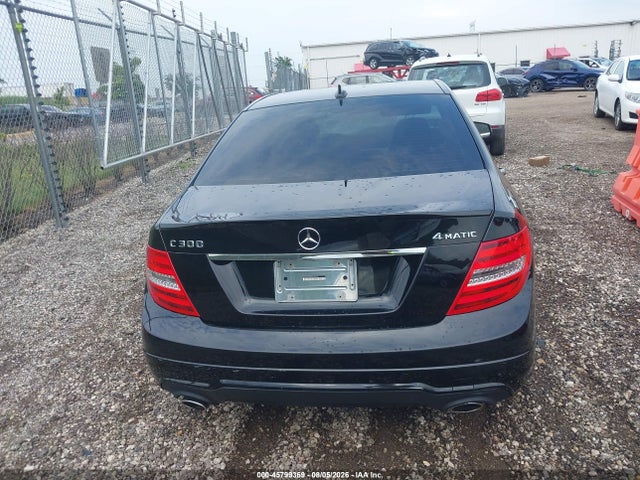 45799369 :رقم المزاد ، WDDGF8AB8ER315214 vin ، 2014 Mercedes-benz C 300 Sport 4matic مزاد بيع