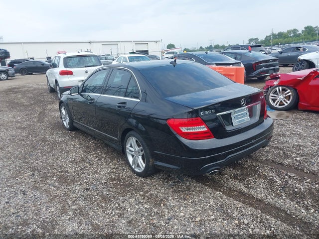 45799369 :رقم المزاد ، WDDGF8AB8ER315214 vin ، 2014 Mercedes-benz C 300 Sport 4matic مزاد بيع