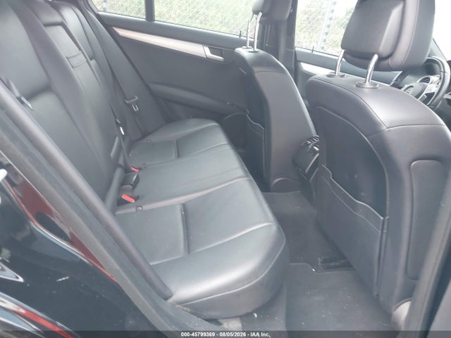 45799369 :رقم المزاد ، WDDGF8AB8ER315214 vin ، 2014 Mercedes-benz C 300 Sport 4matic مزاد بيع