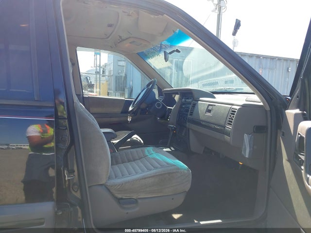 45799405 :رقم المزاد ، 1J4GZ58S0SC685104 vin ، 1995 Jeep Grand Cherokee Laredo مزاد بيع