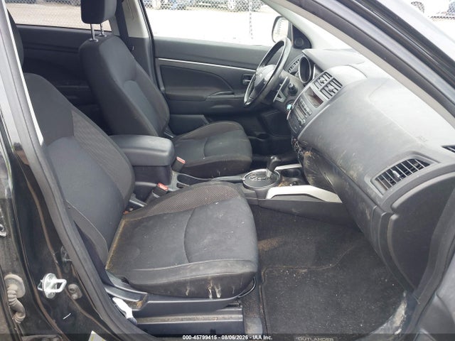 45799415 :رقم المزاد ، JA4AP3AU1BZ008975 vin ، 2011 Mitsubishi Outlander Sport Es مزاد بيع