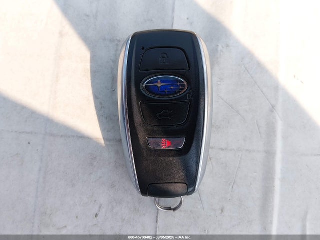 45799482 :رقم المزاد ، 4S4BSETC5J3215603 vin ، 2018 Subaru Outback 3.6r Touring مزاد بيع