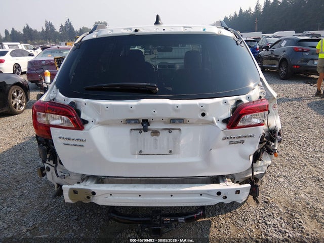 45799482 :رقم المزاد ، 4S4BSETC5J3215603 vin ، 2018 Subaru Outback 3.6r Touring مزاد بيع