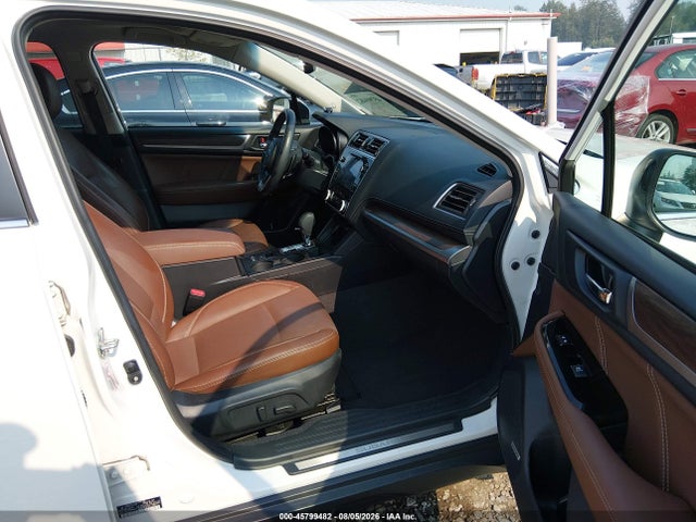 45799482 :رقم المزاد ، 4S4BSETC5J3215603 vin ، 2018 Subaru Outback 3.6r Touring مزاد بيع