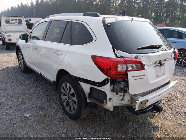45799482 :رقم المزاد ، 4S4BSETC5J3215603 vin ، 2018 Subaru Outback 3.6r Touring مزاد بيع