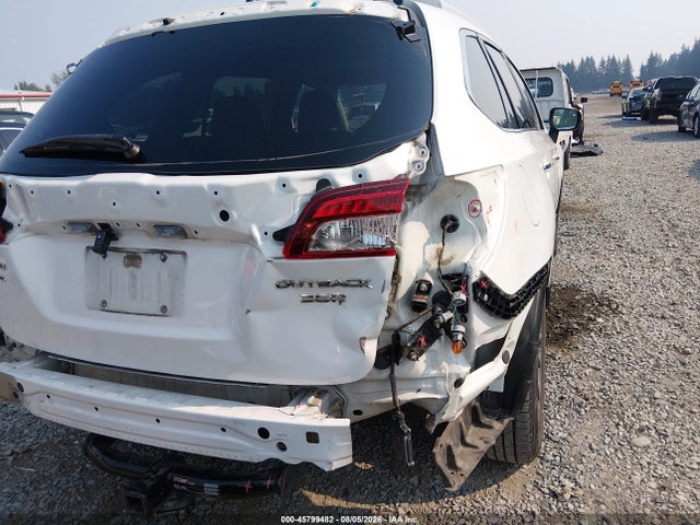 45799482 :رقم المزاد ، 4S4BSETC5J3215603 vin ، 2018 Subaru Outback 3.6r Touring مزاد بيع