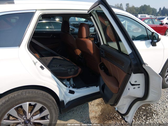 45799482 :رقم المزاد ، 4S4BSETC5J3215603 vin ، 2018 Subaru Outback 3.6r Touring مزاد بيع