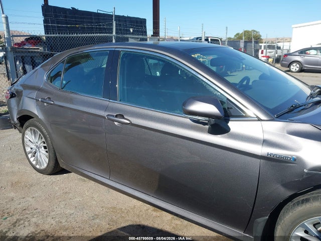 4T1B21HK2KU518830 Toyota Camry Hybrid Xle