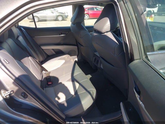 4T1B21HK2KU518830 Toyota Camry Hybrid Xle