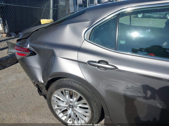 4T1B21HK2KU518830 Toyota Camry Hybrid Xle